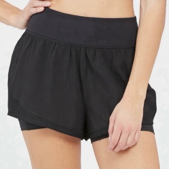 Spanx Get Moving Shorts - Picture 1 of 16